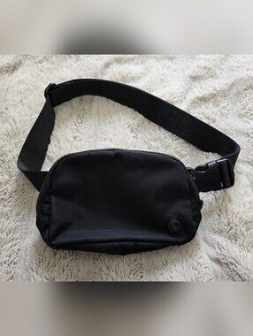 Unisex Lole Black Belt Bag